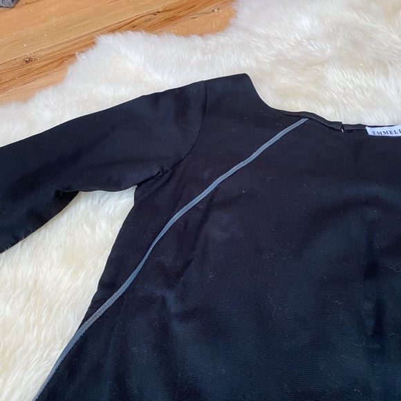 Emmelle black 3/4 sleeve blouse - Picture 4 of 9